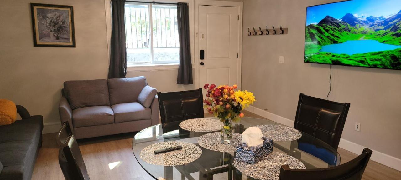 Oscar Inn & 2Bd Family Suite Or Private Room Abbotsford Exterior photo