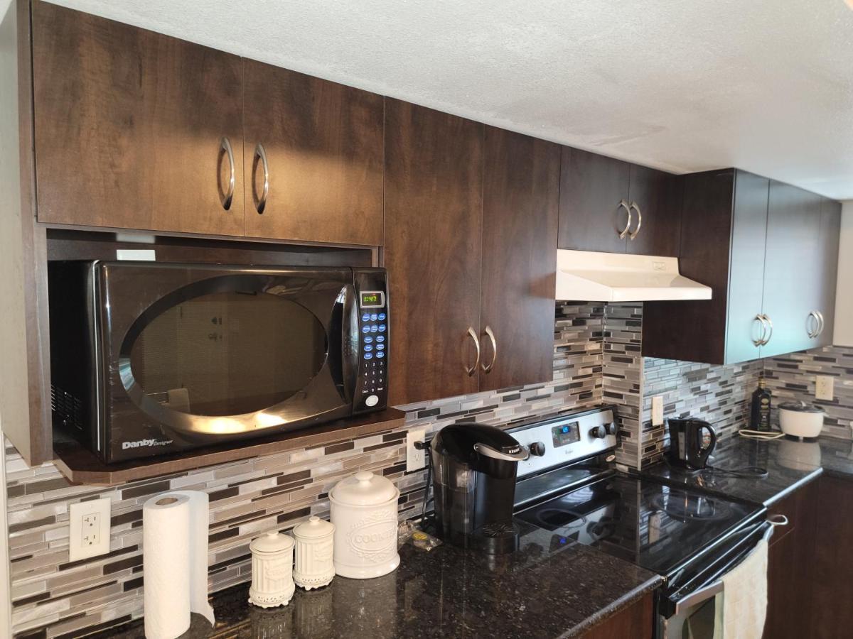 Oscar Inn & 2Bd Family Suite Or Private Room Abbotsford Exterior photo